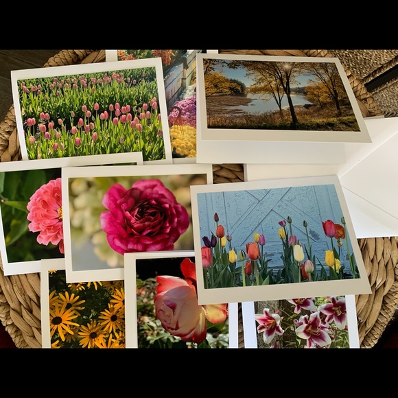 Set of 10 Handmade Floral Photo Greeting Cards - Picture 3 of 4